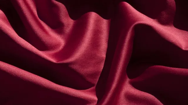Dommelin Hoeslaken Uni Satijn 300TC 580 Rosso 180x200/30