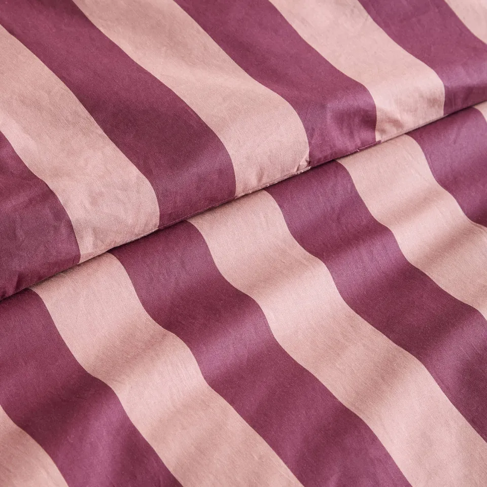 NOUS Living gestreepte dekbedovertrek donkerrood roze Donkerrood/Roze