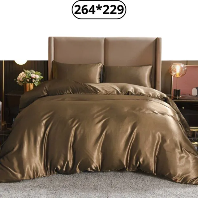 Livano Satijnen Dekbedovertrek - Fleece Dekbedovertrek - Pluche - Dekbed - Deken - Inclusief Kussens - Koffie 264x229cm