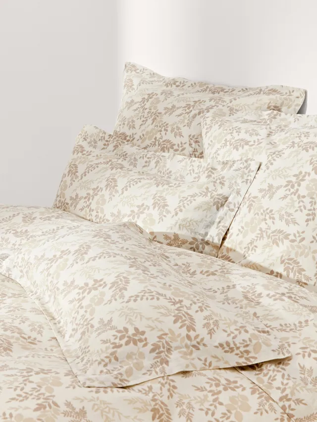 Westwing Collection Dekbedovertrek Pola met bladprint in linnen-katoenmix Beige