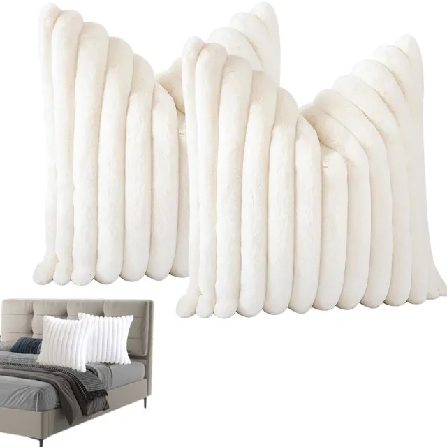 Wishdor Set van 2 Kussenslopen - 3D Ribbel Design - Zacht Fluffy Pluche - Verborgen Ritssluiting - Crèmewit - 50x50 cm Romig wit