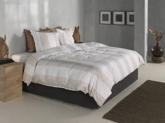 Zohome Dekbedovertrek Tratti di Satinado - Deken - Dekbed - Beige - 100% Katoen-Satijn - Strepen - 2 slopen 60/70 cm