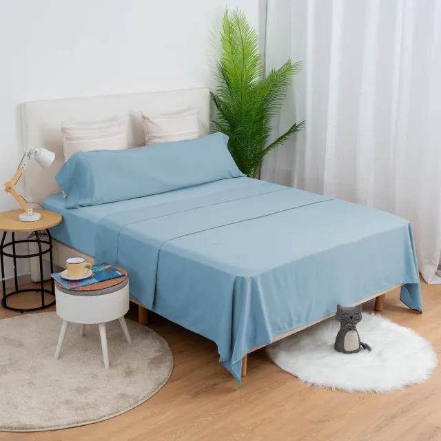 Unyqoos Vierdelig beddengoedset van ademende microvezel voor optimaal slaapcomfort lichtblauw