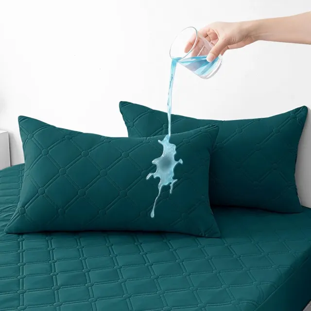Famanu Set van 2 waterdichte kussenslopen, hypoallergeen en ademend, voor kussens van 50 x 80 cm, donkergroen
