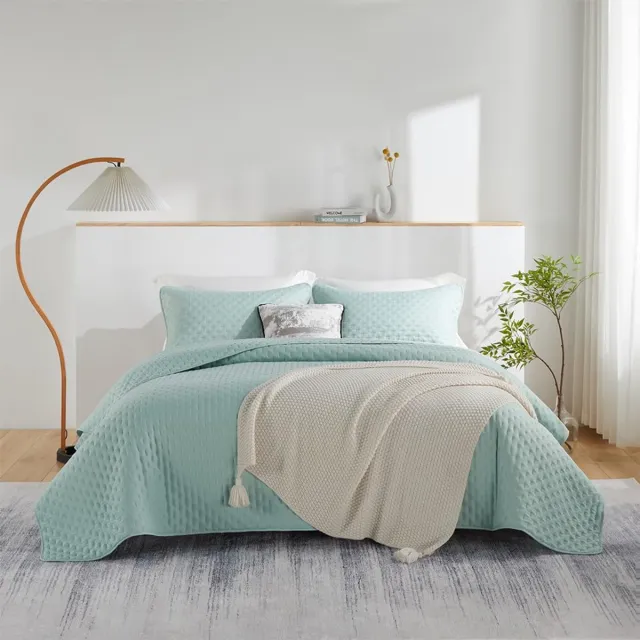 Unyqoos Sfeervolle Mintgroene Sprei Set met Zachte Microvezel Textuur voor Alle Seizoenen