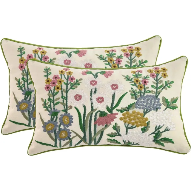KZQ Kussenhoezen – Geborduurde sierkussenhoezen van katoencanvas – Bloemenborduurwerk voor de lente – Kussenovertrekken – Set van 2 – Voor banken, bankjes en bedden – 30 x 50 cm – Roze Beige