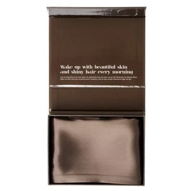 Beauty Pillow Luxury Silk Kussensloop Brown