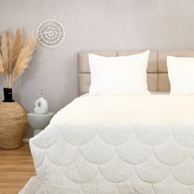 Happybed All year dekbed enkel 240x200 - Lits Jumeaux - Teddy/velvet - Wasbaar dekbed zonder overtrek - Bedrukt dekbed zonder hoes - Hoesloos Dekbed met Print - Off white