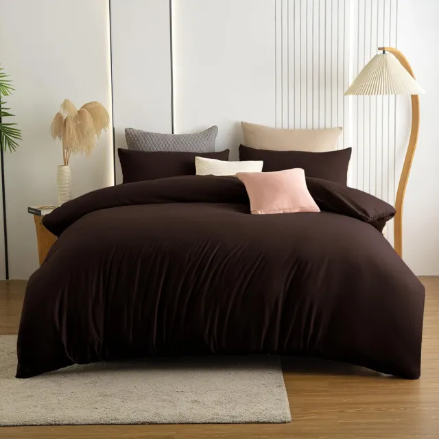 Famanu Luxe beddengoed set van 2, 200 x 200 cm, bruin, gemaakt van zacht en comfortabel 100% polyester microvezel, strijkvrij en met handige ritssluiting